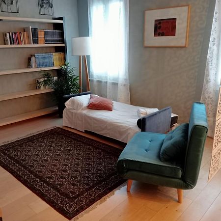 Enjoyhome - Appartamento Di Pregio Con Garage Padova Bagian luar foto